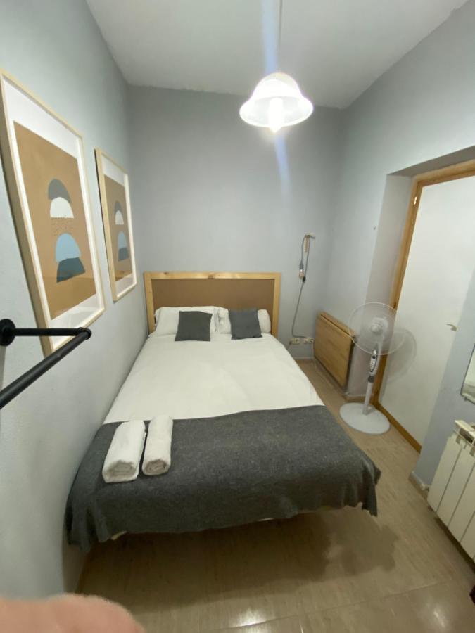 Center Madrid Habitaciones מראה חיצוני תמונה