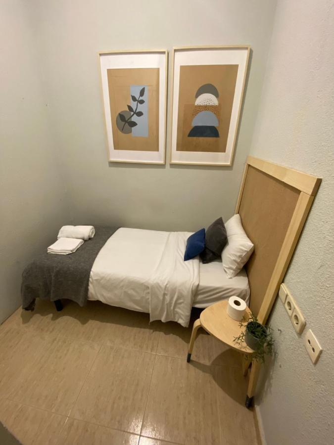 Center Madrid Habitaciones מראה חיצוני תמונה