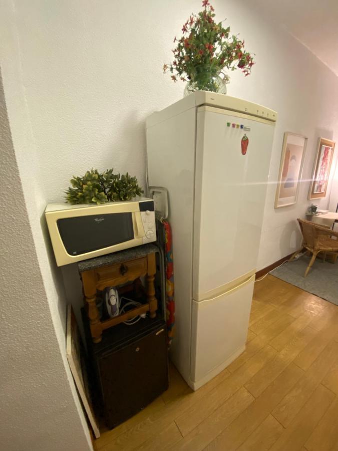 Center Madrid Habitaciones מראה חיצוני תמונה