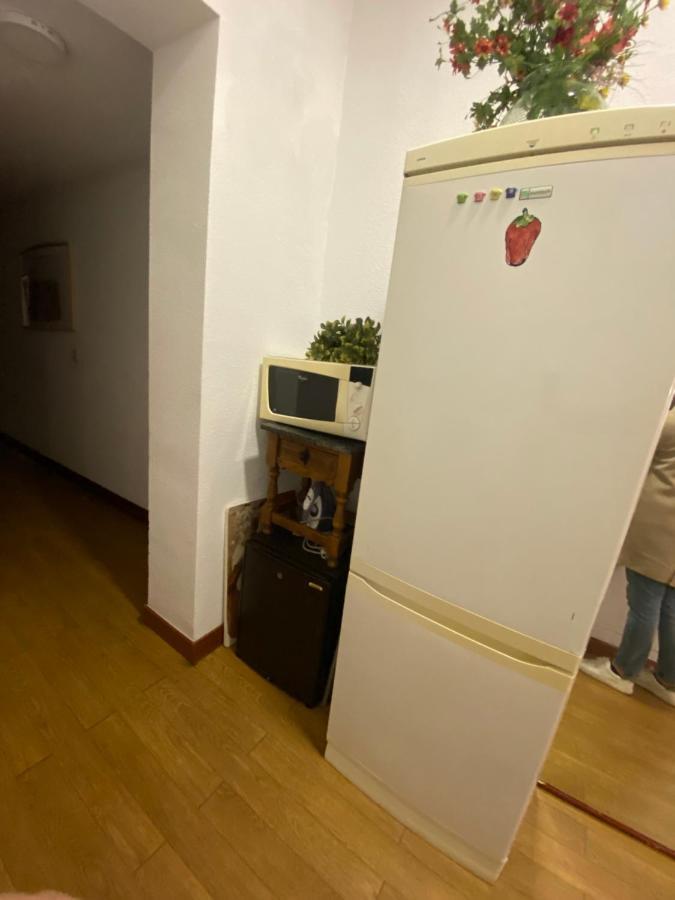 Center Madrid Habitaciones מראה חיצוני תמונה