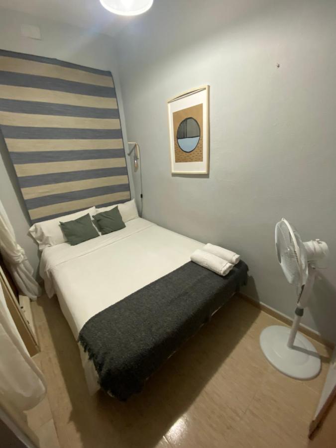 Center Madrid Habitaciones מראה חיצוני תמונה