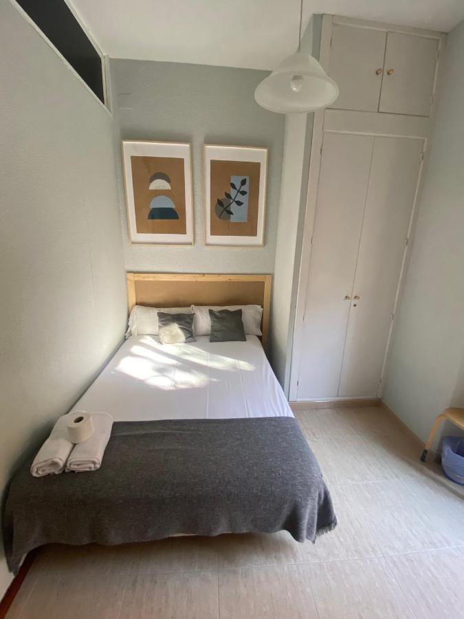 Center Madrid Habitaciones מראה חיצוני תמונה