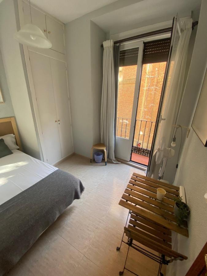 Center Madrid Habitaciones מראה חיצוני תמונה